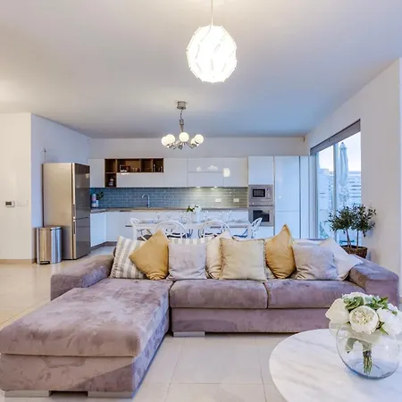 Malta Pool Penthouse Apartment Is-Swieqi Exterior photo