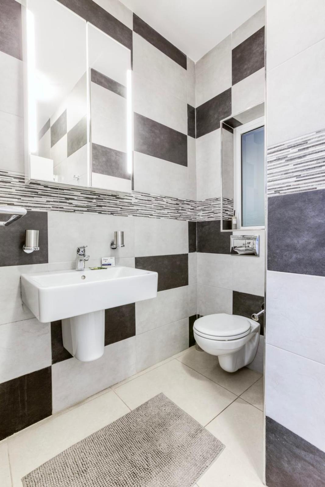 Malta Pool Penthouse * Is-Swieqi