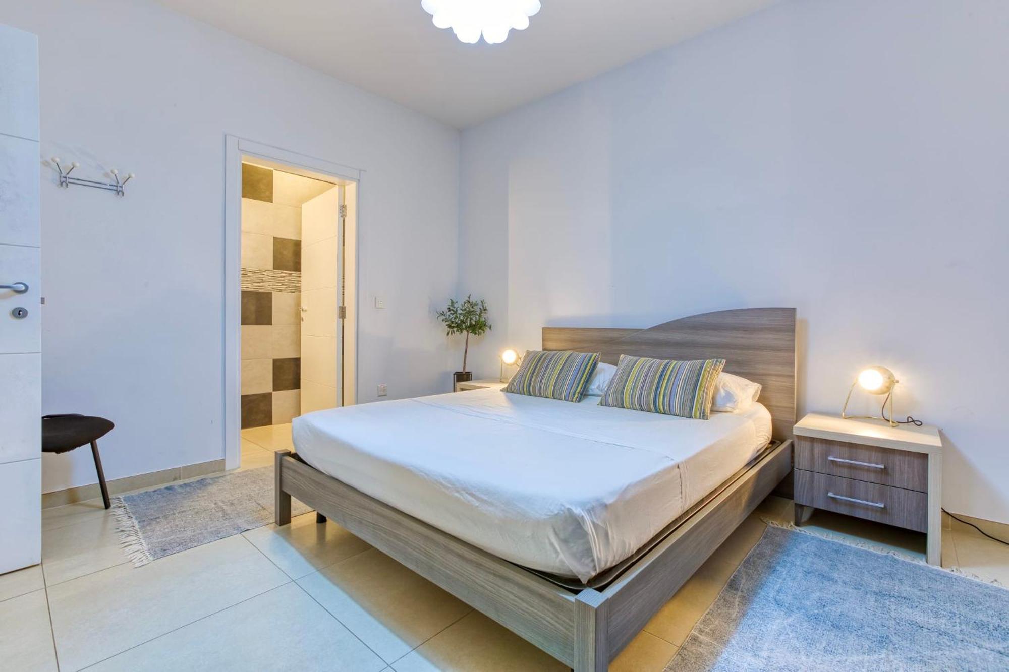 Malta Pool Penthouse Apartment *