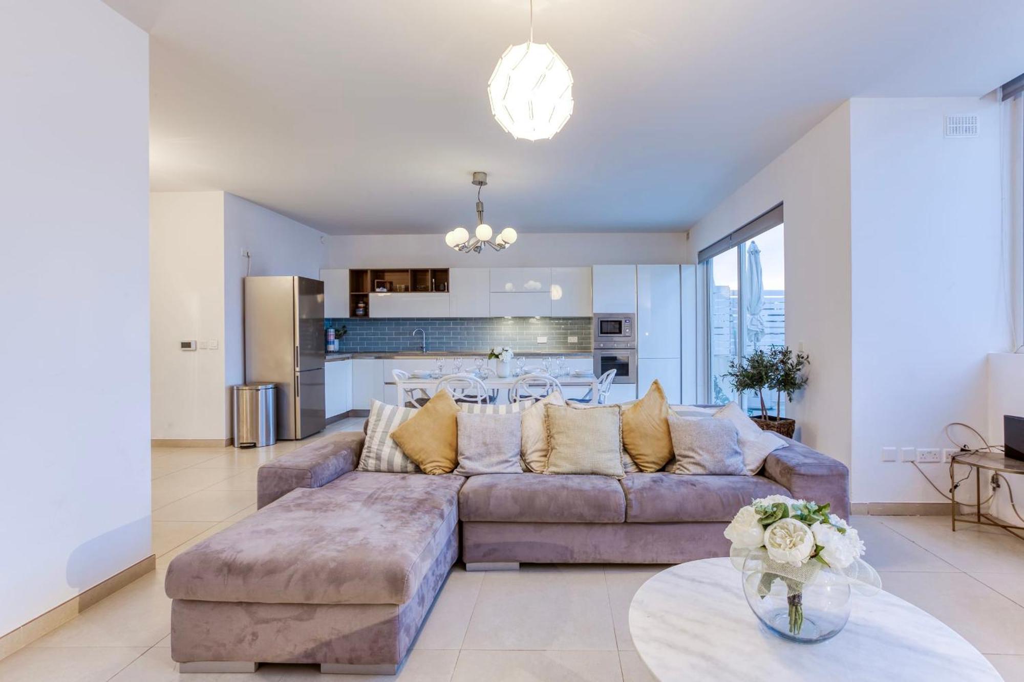 Malta Pool Penthouse * Is-Swieqi